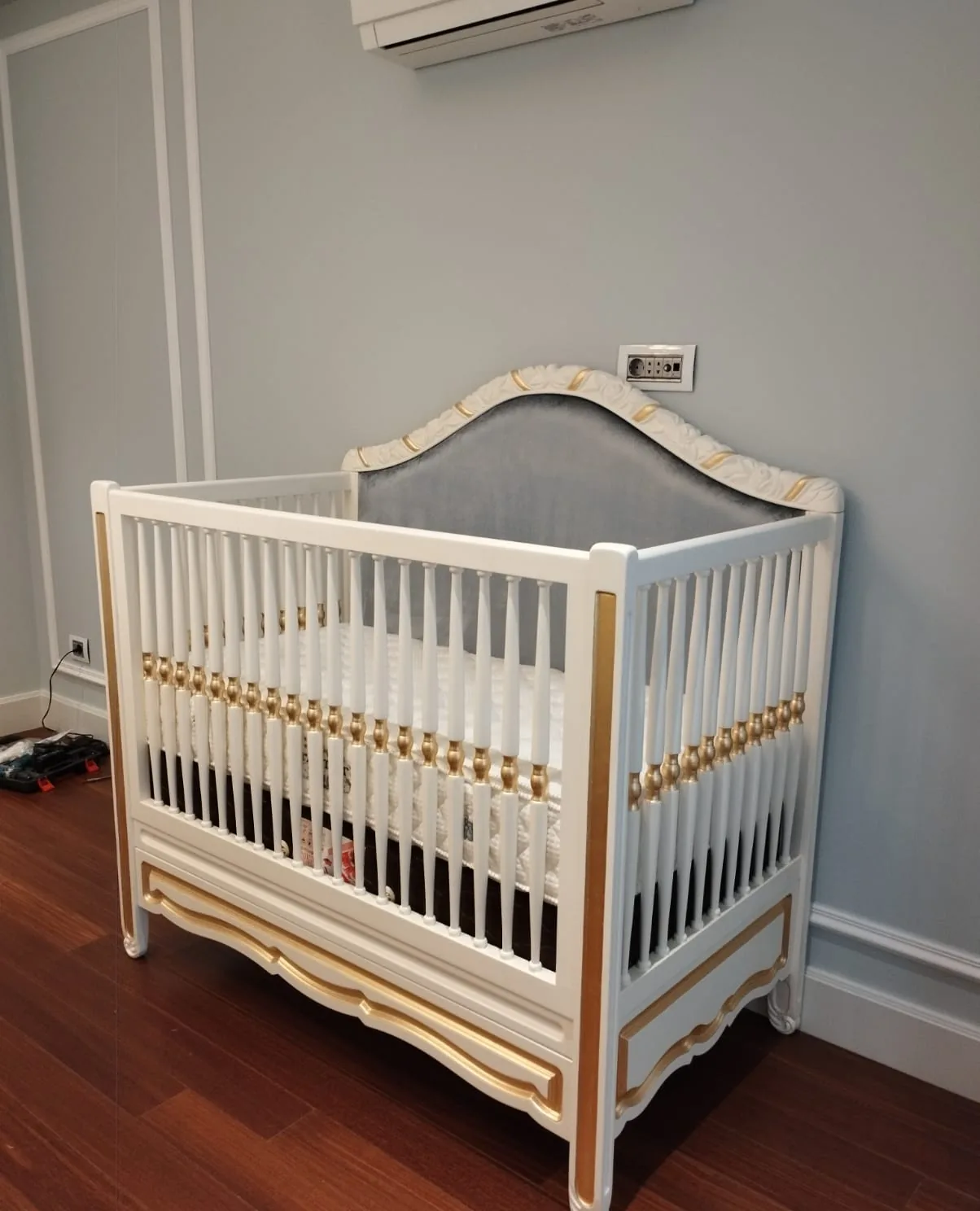 Gilded Cradle Nursery, photograph of the finished interior